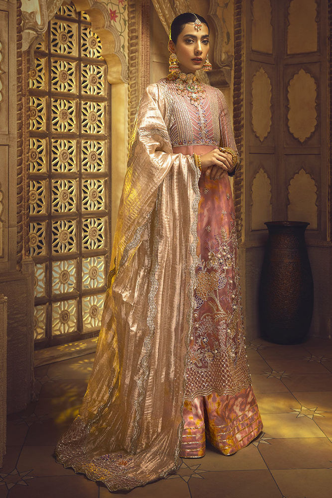 Picture of Raania